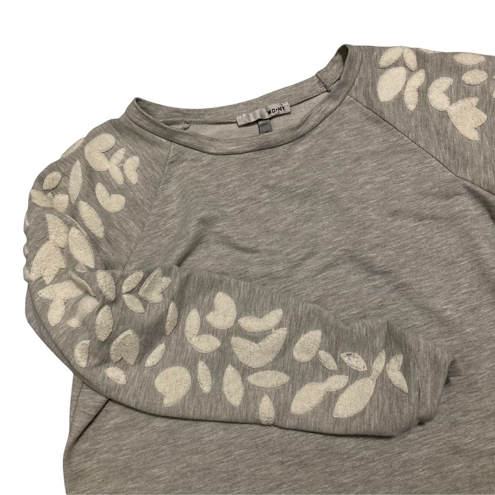 WD.NY Nubby Floral Sweatshirt M
